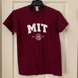 MIT T-shirt